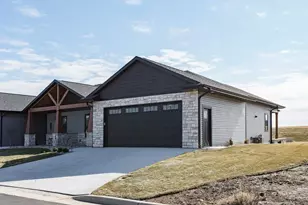 353 Rdg Vw Dr, Milton, WI 53563 - Photo 3