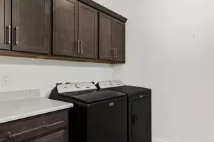 367 Rdg Vw Dr, Milton, WI 53563 - Photo 9