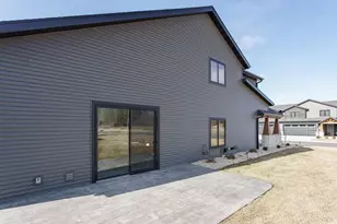 367 Rdg Vw Dr, Milton, WI 53563 - Photo 5