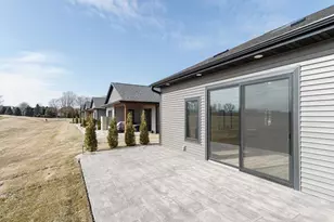 365 Rdg Vw Dr, Milton, WI 53563 - Photo 5