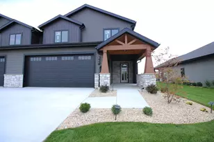 365 Rdg Vw Dr, Milton, WI 53563 - Photo 1