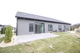 365 Rdg Vw Dr, Milton, WI 53563 - Photo 9