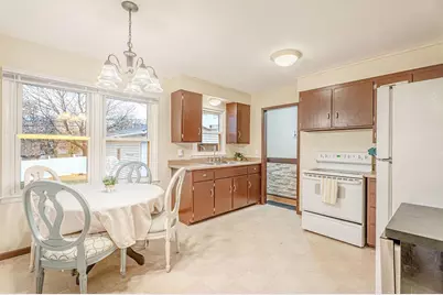 1526 Arizona Pass, Madison, WI 53704 - Photo 9