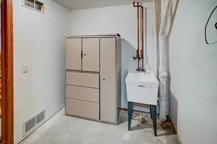 14 Springfield Ct, Madison, WI 53711 - Photo 41