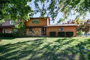 2640 Osmundsen Rd, Fitchburg, WI 53711 - Photo 3