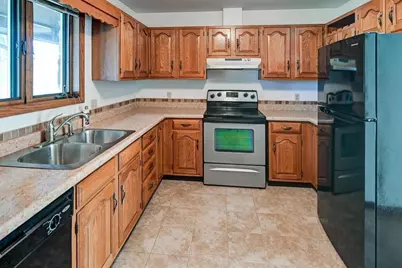 2640 Osmundsen Road, Fitchburg, WI 53711 - Photo 11