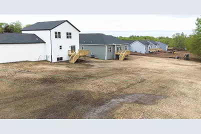 414 Ridge Court, Orfordville, WI 53576 - Photo 5