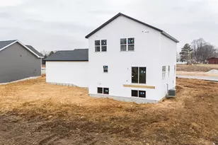 414 Ridge Ct, Orfordville, WI 53576 - Photo 9