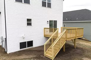 414 Ridge Ct, Orfordville, WI 53576 - Photo 9