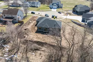 2855 Deer Path Ct, Beloit, WI 53511 - Photo 15