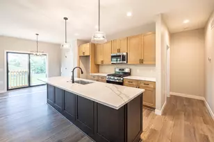 2855 Deer Path Ct, Beloit, WI 53511 - Photo 13