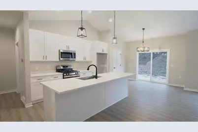 2855 Deer Path Court, Beloit, WI 53511 - Photo 9