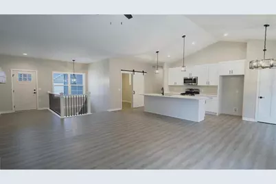 2855 Deer Path Court, Beloit, WI 53511 - Photo 5