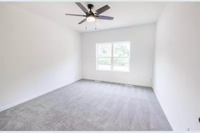 2390 Pow Wow Trail, Beloit, WI 53511 - Photo 5