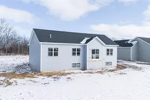 2390 Pow Wow Trail, Beloit, WI 53511 - Photo 5