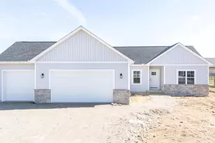 884 Red Hawk Dr, Milton, WI 53563 - Photo 1