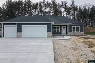 909 Red Hawk Dr, Milton, WI 53563 - Photo 1