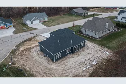 909 Red Hawk Drive, Milton, WI 53563 - Photo 7