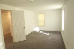 873 E Memorial Dr Dr, Janesville, WI 53545 - Photo 21