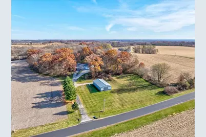 1736 Washington Road, Stoughton, WI 53589 - Photo 3