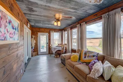 1736 Washington Road, Stoughton, WI 53589 - Photo 41