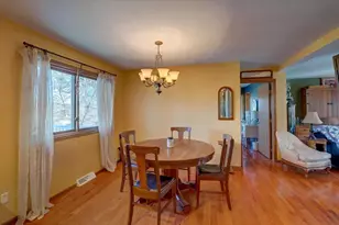 1736 Washington Rd, Stoughton, WI 53589 - Photo 49