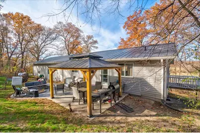 1736 Washington Road, Stoughton, WI 53589 - Photo 33