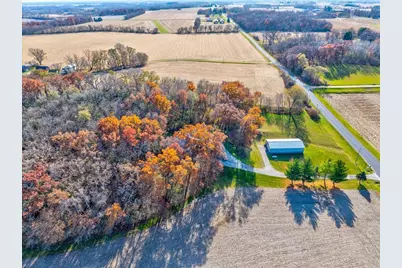 1736 Washington Road, Stoughton, WI 53589 - Photo 9