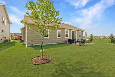 2006 Autumn Lake Parkway, Madison, WI 53718 - Photo 7