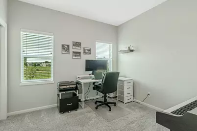 2006 Autumn Lake Parkway, Madison, WI 53718 - Photo 21