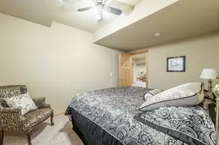 5153 Ninebark Dr, Fitchburg, WI 53711 - Photo 43