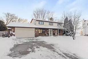 1162 Crossing Ridge Trail, Sun Prairie, WI 53590 - Photo 33