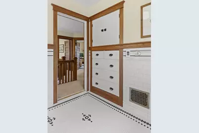 351 S Madison Street, Janesville, WI 53536 - Photo 19