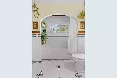 351 S Madison Street, Janesville, WI 53536 - Photo 17