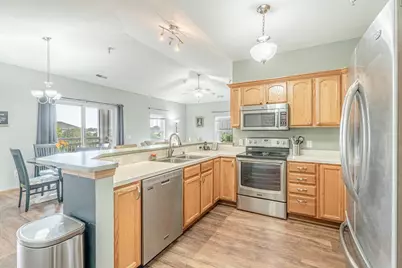 101 Metro Terrace #302, Madison, WI 53718 - Photo 9