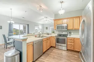 101 Metro Terrace, Madison, WI 53718 - Photo 9