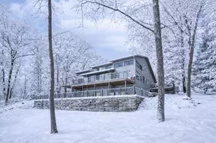 N5620 Thunderbird Rd, Portage, WI 53901 - Photo 1