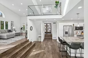 N5620 Thunderbird Rd, Portage, WI 53901 - Photo 5