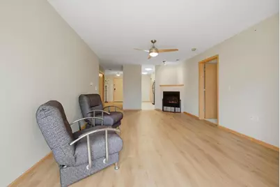 8206 Starr Grass Drive #204, Madison, WI 53719 - Photo 5