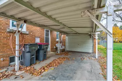 917 E Madison Street, Waterloo, WI 53594 - Photo 9