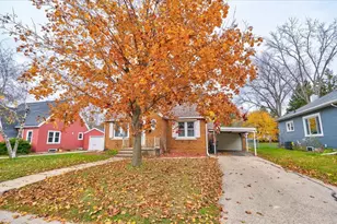 917 E Madison St, Waterloo, WI 53594 - Photo 5