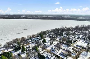 1713 E Howard Dr, Edgerton, WI 53534 - Photo 41