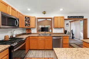 1713 E Howard Dr, Edgerton, WI 53534 - Photo 17