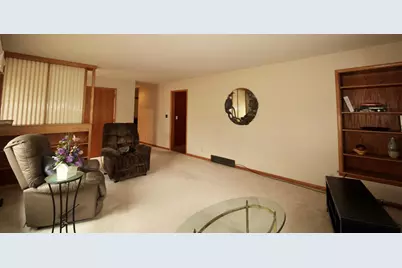 2606 W Liberty Avenue, Beloit, WI 53511 - Photo 9