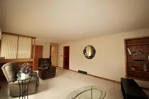 2606 W Liberty Ave, Beloit, WI 53511 - Photo 9