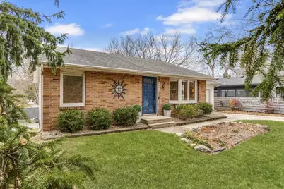 5449 Old Middleton Road, Madison, WI 53705 - Photo 3