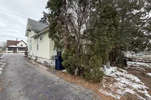 228 N Pearl St, Janesville, WI 53548 - Photo 5