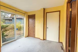 1705 Camelot Dr, Madison, WI 53705 - Photo 19