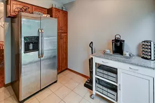 7813 Tree Ln, Madison, WI 53717 - Photo 9