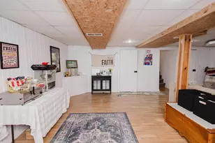 825 Fountain St, Mineral Point, WI 53565 - Photo 27